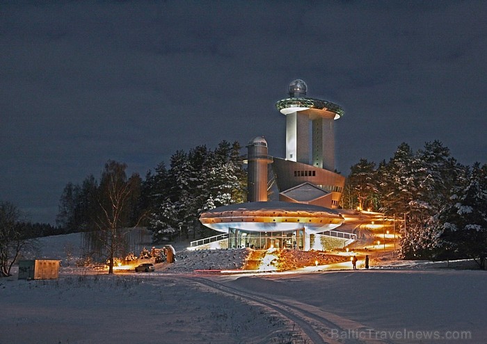 Lietuvas etnokosmoloģijas muzejā - kalendāri, astronomija, kosmonautika, ārpuszemes dzīvības meklējumi, nākotnes iespējas. Vairāk: www.cosmos.lt [11]