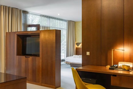 Rixwell Collection Seaside Hotel