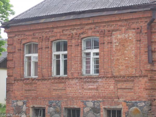 Vecie-dzivojamie-nami-Dagda-20gs 