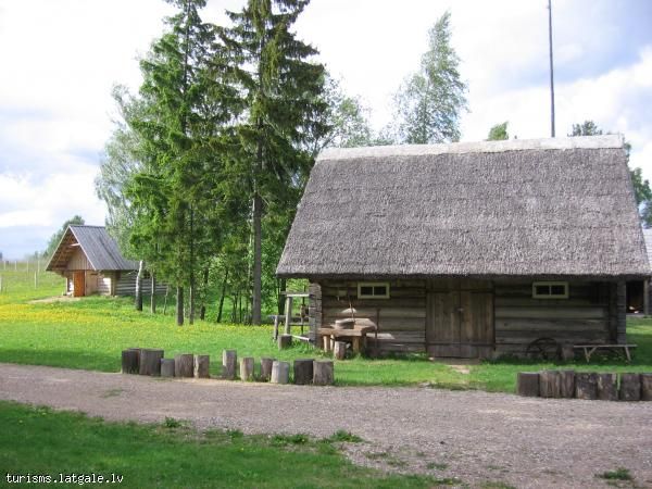 Etnografiskais-brivdabas-muzejs-Andrupenes-lauku-seta 