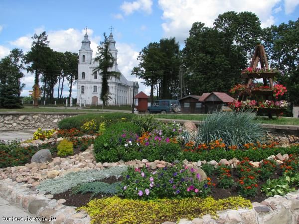 Berzgales-Sv-Annas-Romas-katolu-baznica 