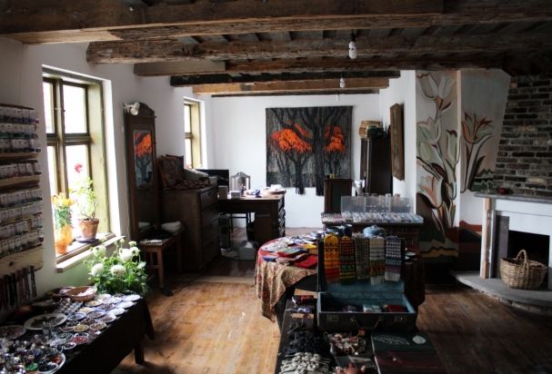 -Salons-Makslas-Lade 